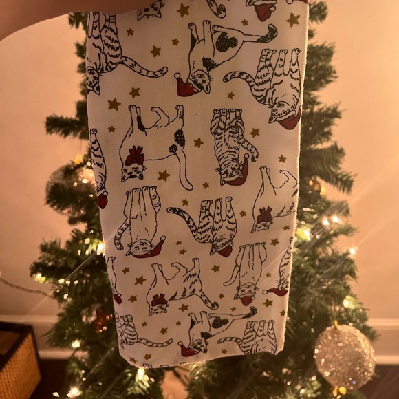 Santa claws Dishcloth 🎄❤️ - Picture 2 of 3